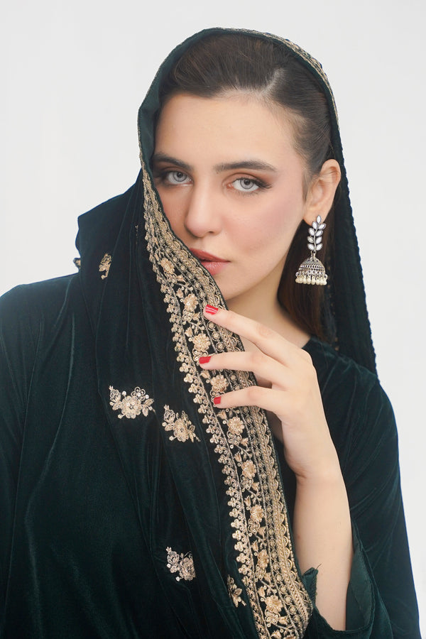 Rozi - Luxury Velvet Outfit with Embroidered Velvet Shawl - Emerald Green