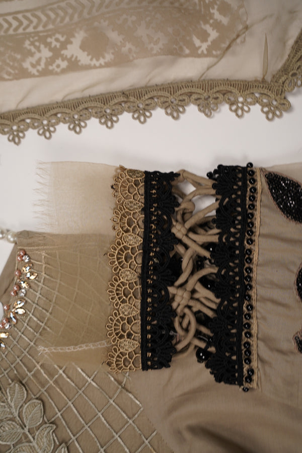 Maria B Inspired-Luxury Embroidered  cotton Lawn Outfit with Organza Dupatta - Ready to Wear PD074