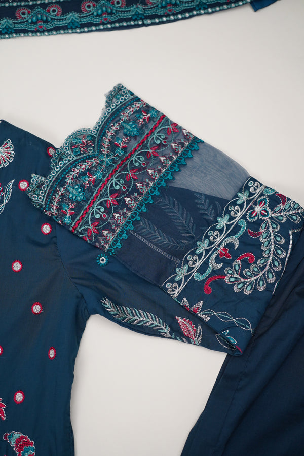 Rozi- Exclusive Luxury Lawn with Organza Dupatta - Ready to Wear