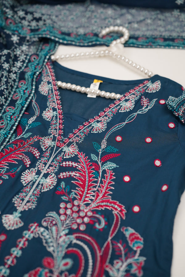 Rozi- Exclusive Luxury Lawn with Organza Dupatta - Ready to Wear