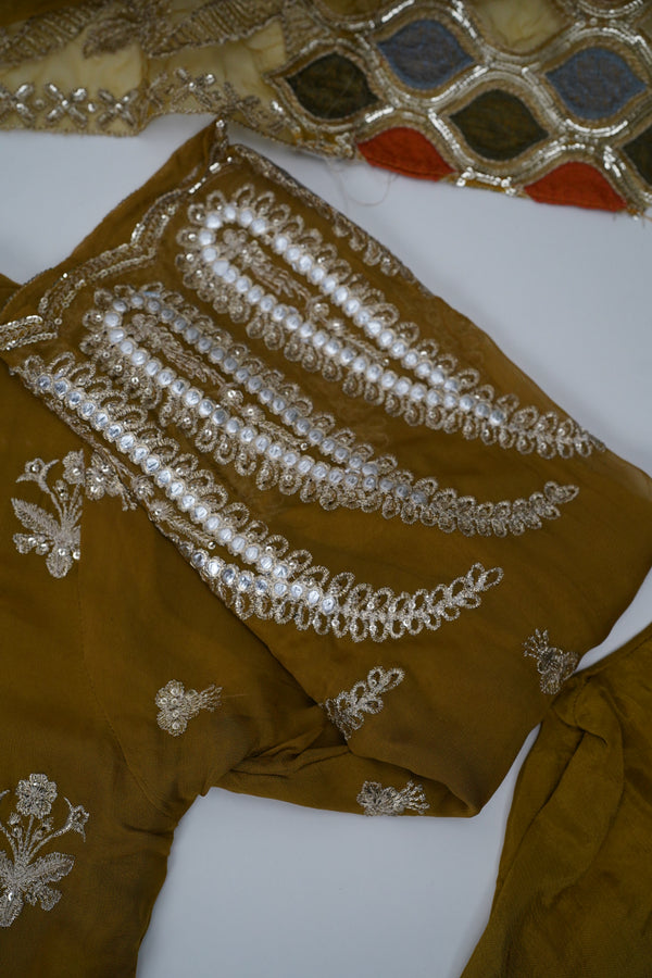 Husan e Jahan - Luxury Chiffon Suit with Chiffon Dupatta - Ready to Wear