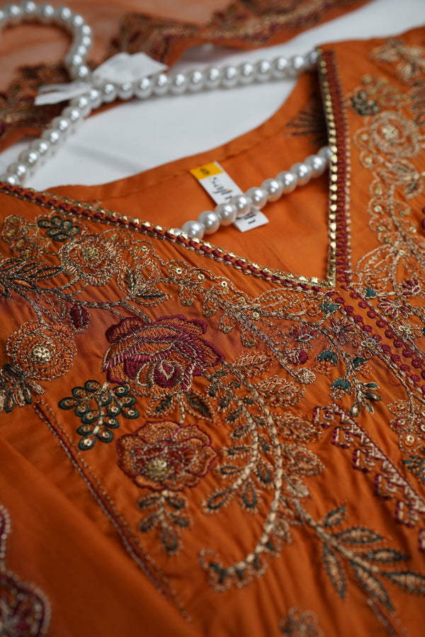 Sajh Dajh Dur e Fishan - Exclusive Luxury Lawn