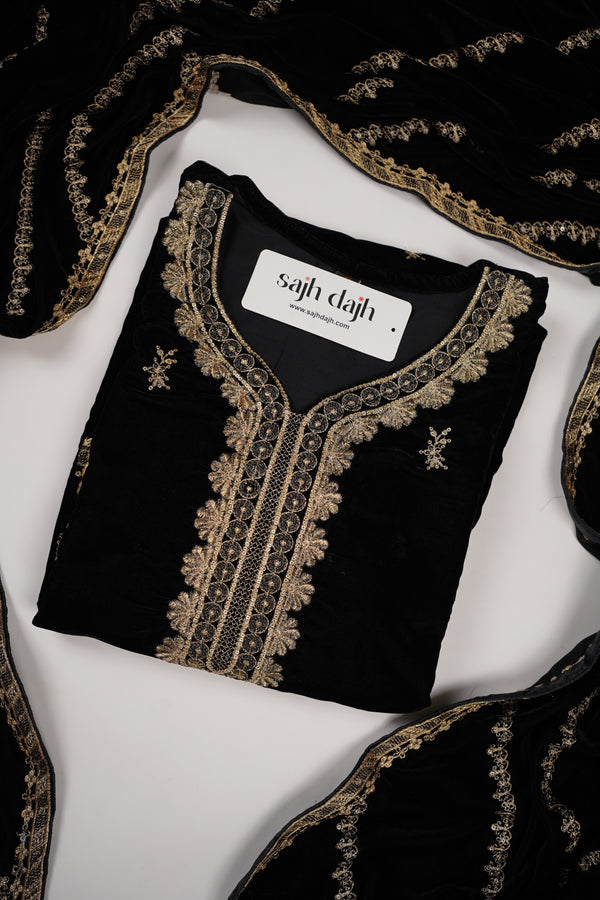 Rozi - Luxury Velvet Outfit with Embroidered Velvet ShawL