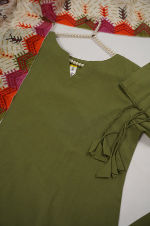 Rozi  - Exclusive Cotton  Outfit with Voile Dupatta - Ready to Wear SD483