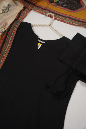 Rozi  - Exclusive Cotton  Outfit with Voile Dupatta - Ready to Wear SD482