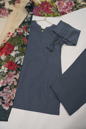 Rozi  - Exclusive Cotton  Outfit with Voile Dupatta - Ready to Wear SD484