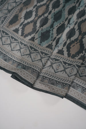 SadaBahar Originals  - Exclusive Lawn Outfit with Dupatta - Ready to Wear - SD270