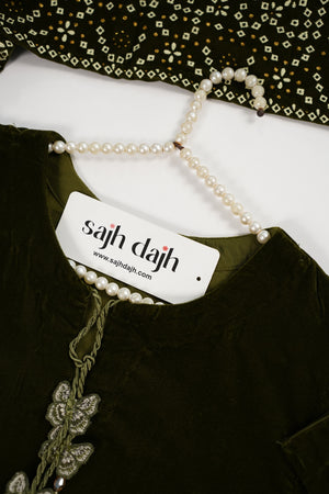 Tawakkal - Luxury Velvet Outfit with Embroidered Velvet Shawl  Mehndi