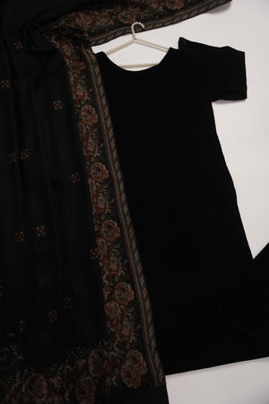 Rozi - Luxury Velvet Outfit with Pure Pashmina Wool Shawls SB222