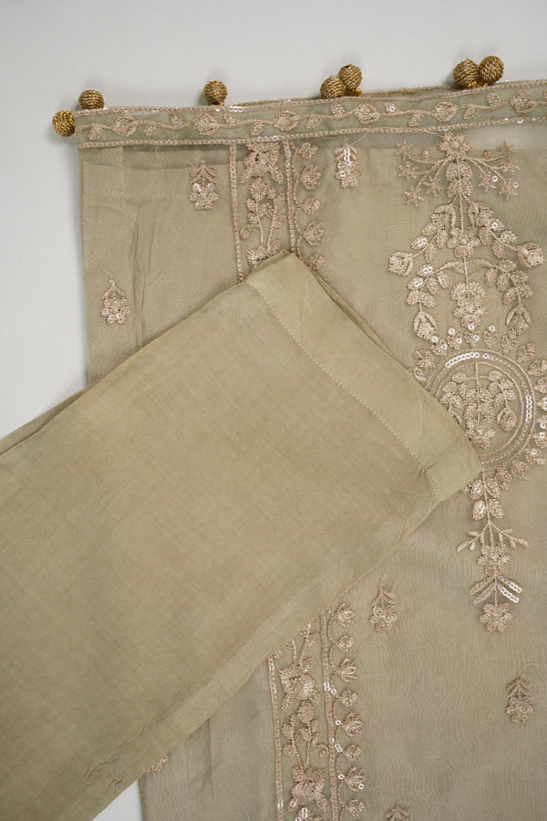 Rozi - Premium Embroidered Karandi Full Suit with Shawl - Warm Fabric - Winter Collection