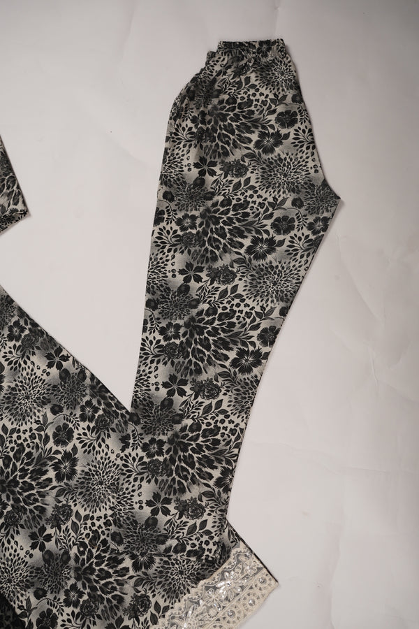 Rozi - Exclusive Khaddar Outfit with  Tarkashi Dupatta- Ready to Wear - PD156