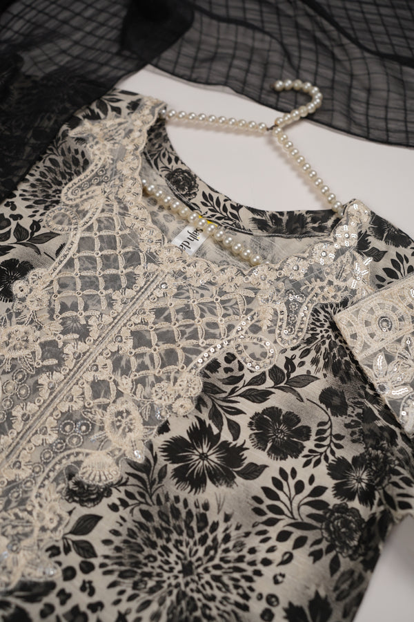 Rozi - Exclusive Khaddar Outfit with  Tarkashi Dupatta- Ready to Wear - PD156