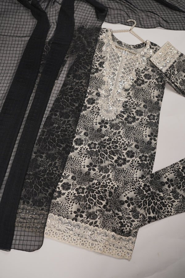 Rozi - Exclusive Khaddar Outfit with  Tarkashi Dupatta- Ready to Wear - PD156