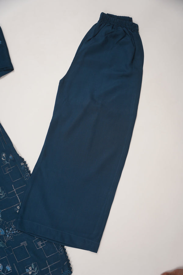 Rozi - Exclusive Embroidered Dhanak  Outfit with  Shawl - Ready to Wear - SB226