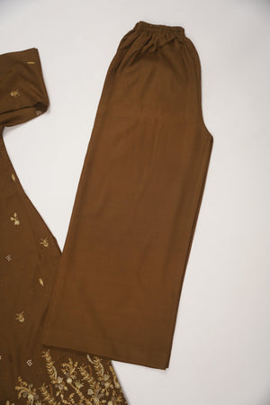 Rozi - Exclusive Embroidered Dhanak  Outfit with  Shawl - Ready to Wear - SB224