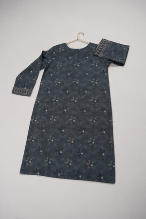 Tawakkal - Exclusive Lawn Outfit with Dupatta - Ready to Wear - SD316