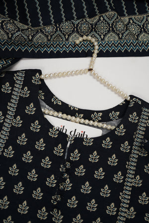 Bin Saeed Originals  - Exclusive Khaddar Outfit with  Shawl - Ready to Wear SD600