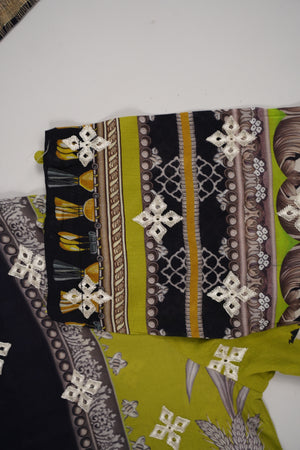 Tawakkal - Exclusive Lawn Outfit with Dupatta - Ready to Wear - SD328