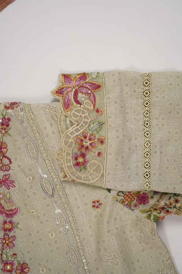 Rozi  - Emboridery Lawn  Outfit with Dupatta - Ready to Wear - SD348