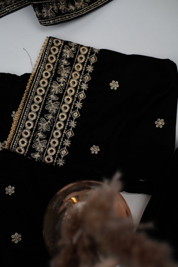 Rozi - Luxury Velvet Outfit with Embroidered Velvet Shawl - {Black}