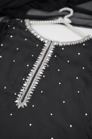 Khaas - Luxury Shamoz Silk Outfit with Chiffon Dupatta - Hand Embroidered - Ready to Wear - Eid25 - KHV1D2