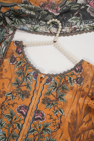 Rozi  - Exclusive Lawn  Outfit with Dupatta - Ready to Wear - SD383