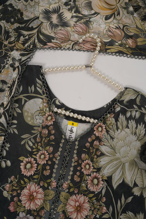 Rozi  - Exclusive Lawn  Outfit with Dupatta - Ready to Wear - SD384