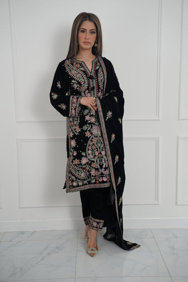 Rozi - Luxury Velvet Outfit with Embroidered Velvet Shawl - SB-Velvet-01