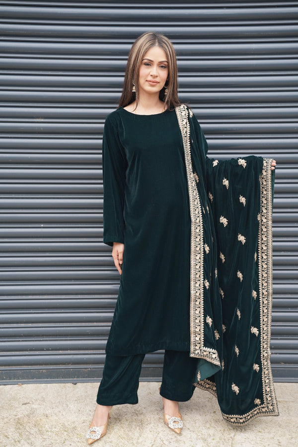 Rozi - Luxury Velvet Outfit with Embroidered Velvet Shawl - Emerald Green