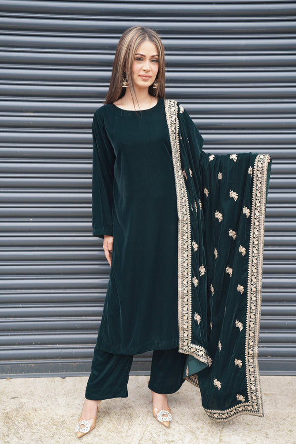 Rozi - Luxury Velvet Outfit with Embroidered Velvet Shawl - Emerald Green