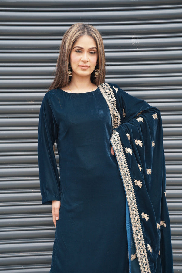 Rozi - Luxury Velvet Outfit with Embroidered Velvet Shawl - Zinc-SB