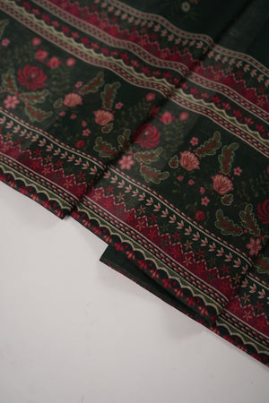 Rozi  - Exclusive Lawn  Outfit with Dupatta - Ready to Wear SD427