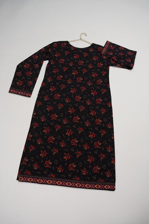 Rozi  - Exclusive Lawn  Outfit with Dupatta - Ready to Wear SD505