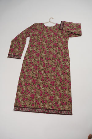 Rozi  - Exclusive Lawn  Outfit with Dupatta - Ready to Wear SD504