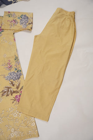 SadaBahar Originals  - Exclusive Lawn  Outfit with Dupatta - Ready to Wear SD465