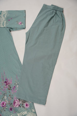 SadaBahar Originals  - Exclusive Lawn  Outfit with Dupatta - Ready to Wear SD463