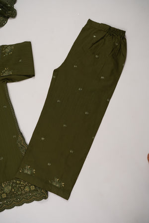 SadaBahar Originals  - Luxury Festive Collection With  Chiffon Dupatta  - Ready to Wear SD307