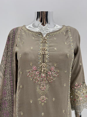 Budget Wear - Embroidered Dhanak Outfit- Ready to Wear -SD-SA07