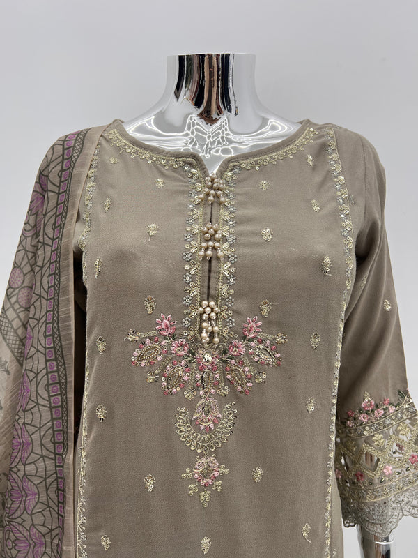 Budget Wear - Black Embroidered Dhanak Outfit- Ready to Wear -SD-SA07