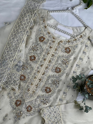 Sajh Dajh Eid 2023 - Luxury Organza Ready to Wear Full Suit in White