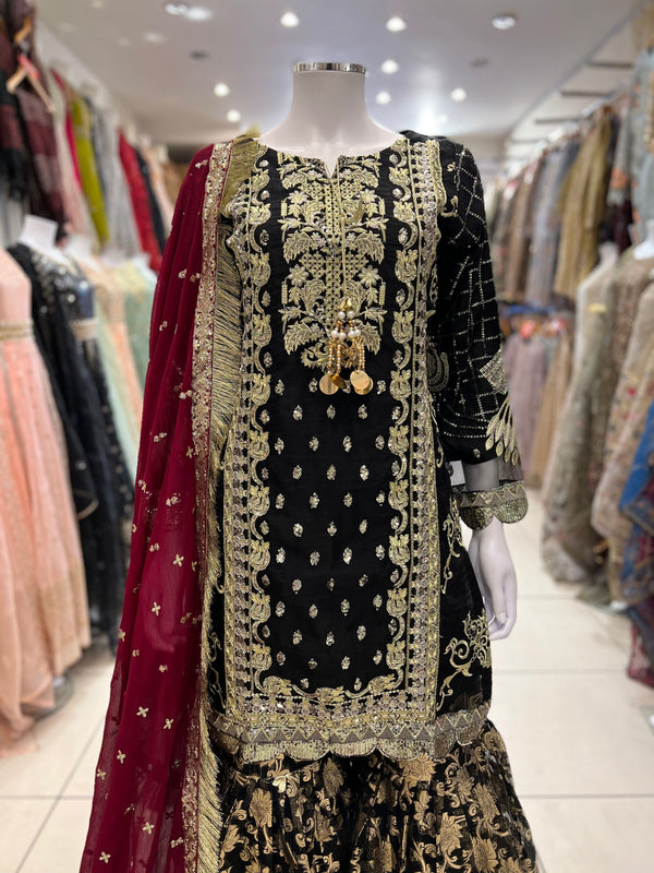 Sajh Dajh Husan e Jahan - Sequin Work Gharara Full Suit