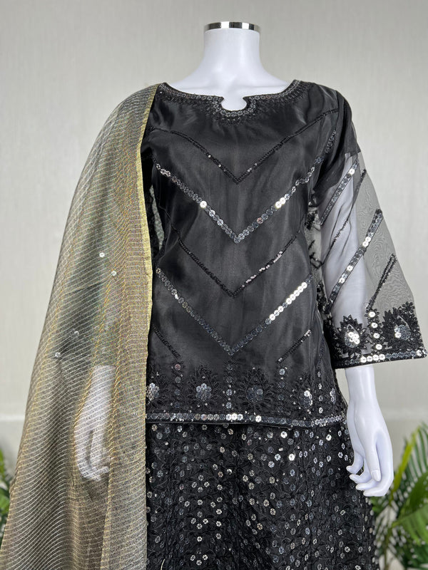 Sajh Dajh Premium Designer Suits II - The Luxury Eid Wear in Black - Lengha Choli -D7