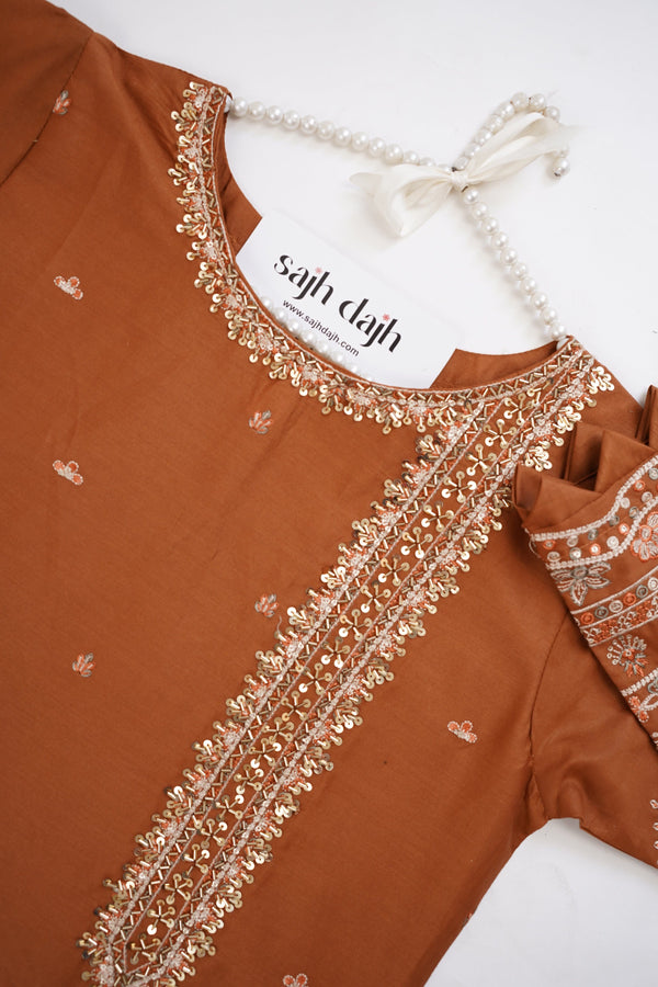 Sajh Dajh Rozi - Premium Embroidered Cotton Lawn Shirt with Plazzo - Ready to Wear