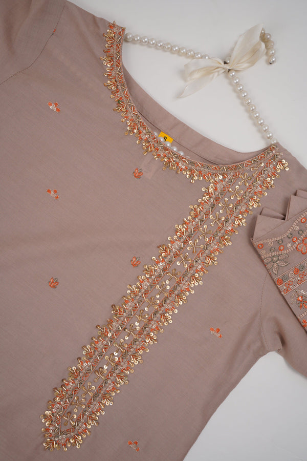 Sajh Dajh Rozi - Premium Embroidered Cotton Lawn Shirt with Plazzo - Ready to Wear