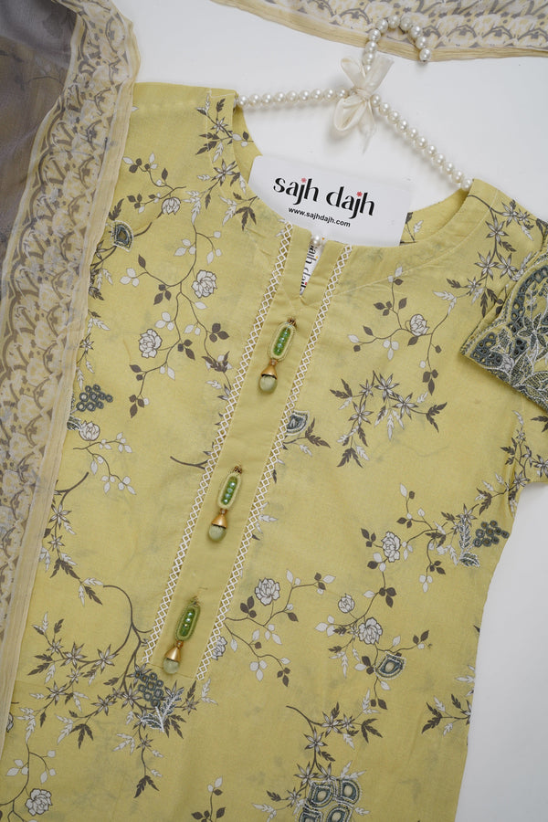 Sajh Dajh Rozi - Premium Embroidered Lawn Outfit with Chiffon Dupatta - Summer Collection