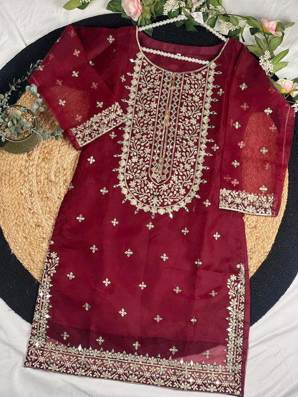 Sajh Dajh NAQSH KURTI - Eid 2023