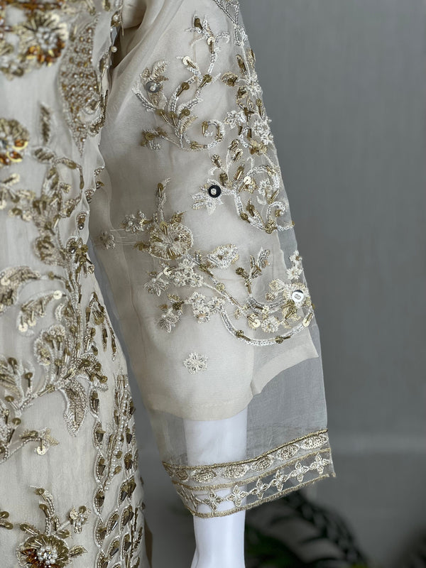 Sajh Dajh Premium Designer Suits - The Luxury Eid Wear in Off White- D7